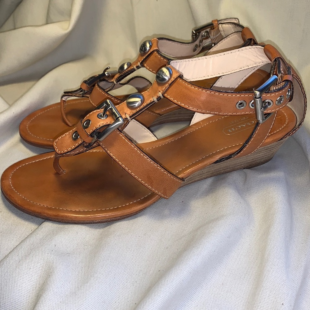 Coach slight wedge leather thong sandals EUC - Picture 2 of 16